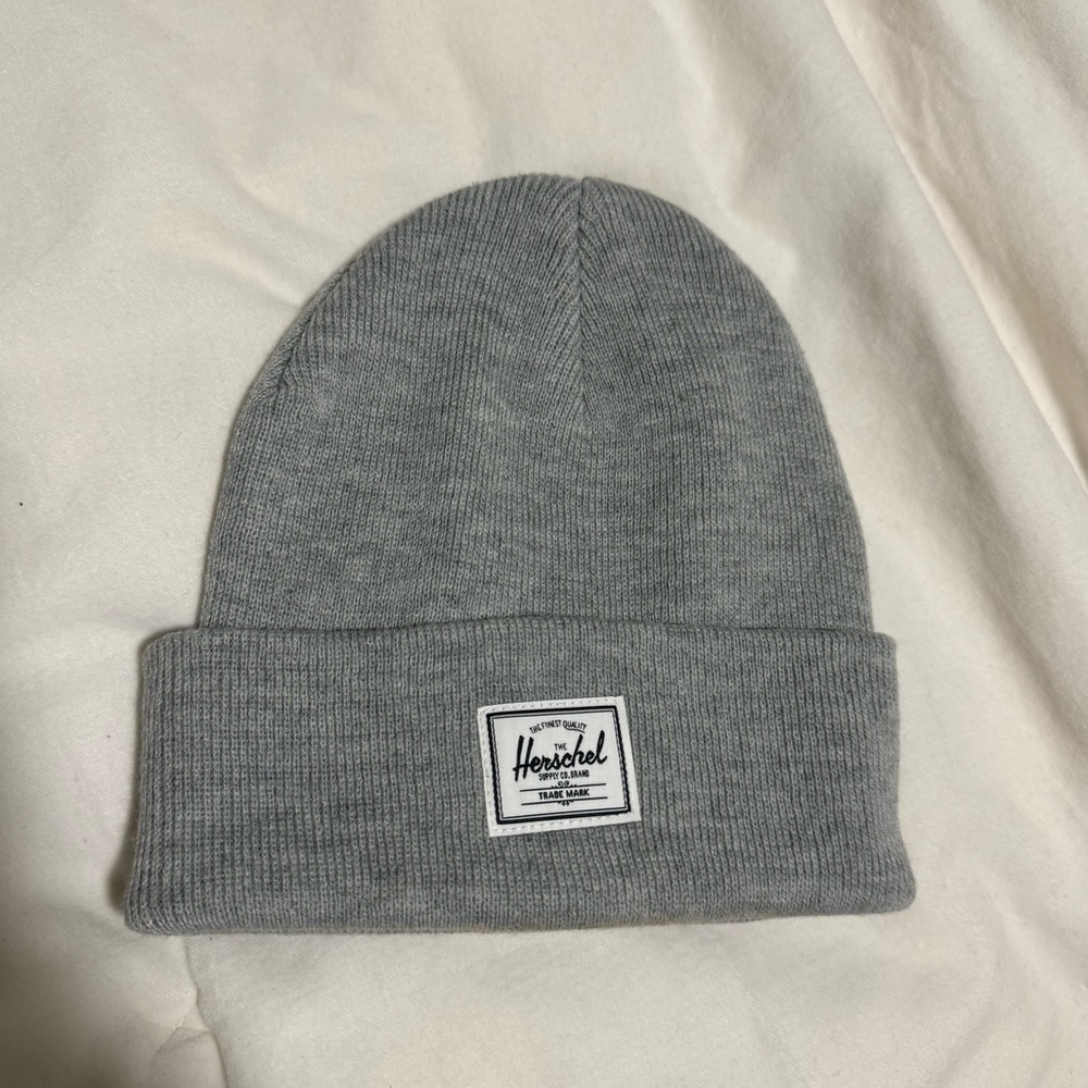 Herschel grey beanie